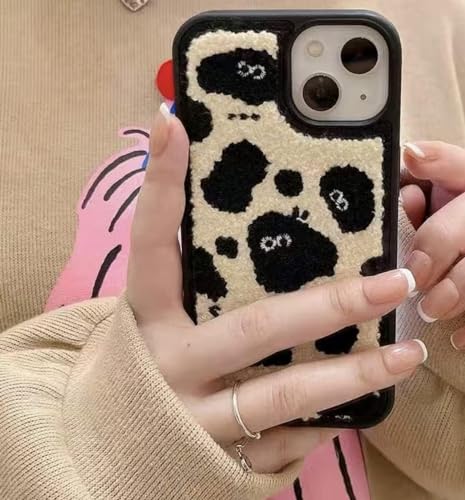 【Kunyehdo】 スマホケース iPhone 15 ケース カバー 対応 iPhoneケース ぬいぐるみ かわいい 乳牛柄 牛柄 アニマル柄 韓国 おしゃれ もこもこ ふわふわ キャラクター 刺繍 模様 お洒落 おしゃれ アニメ 可愛い iphoneカバー 落下防止 保温 ソフトシェル(iPhone15 ,あんず色い底)