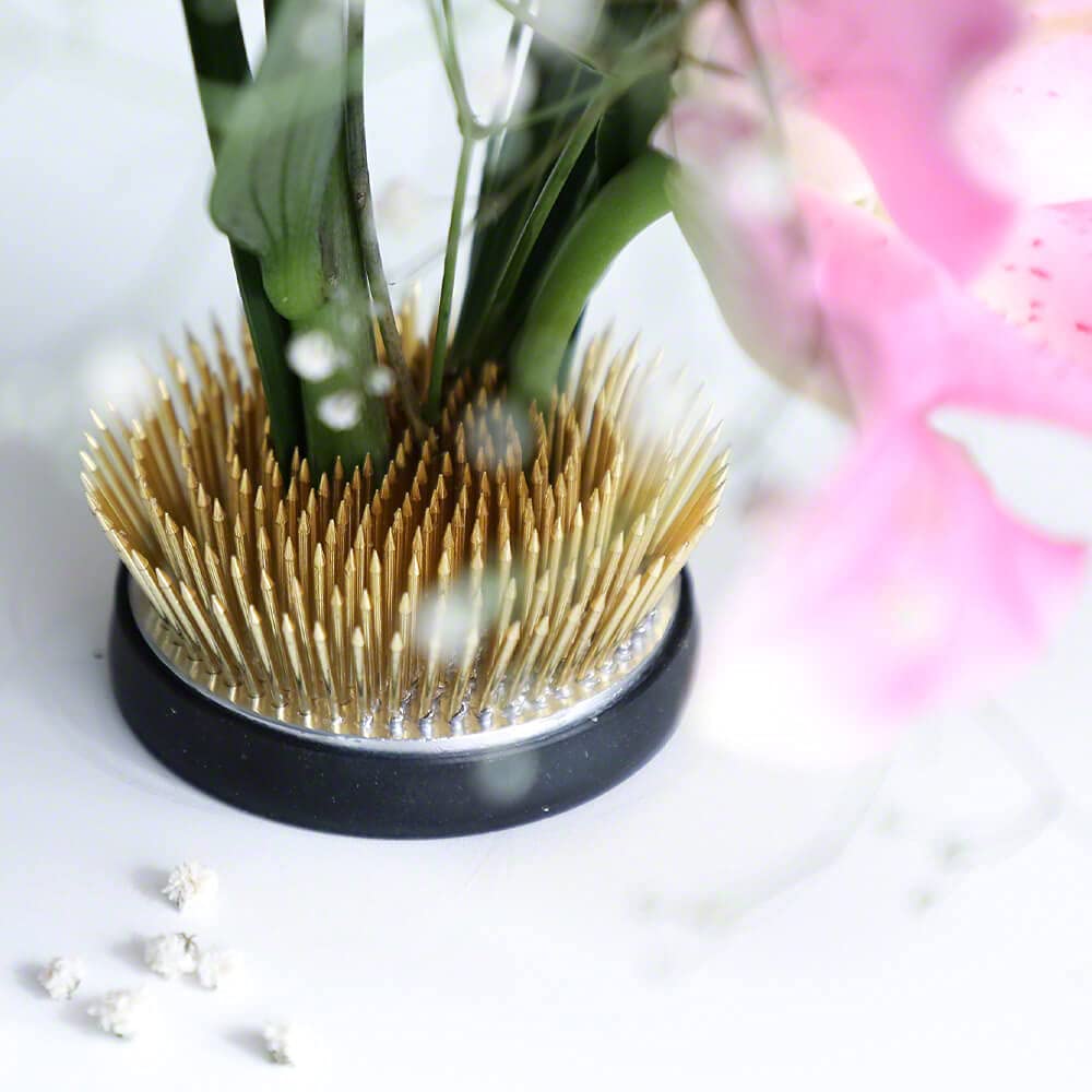 Wazakura Strahlenförmiger Ikebana-Kenzan 62 mm Messing Japanischer Blumenfrosch Made in Japan