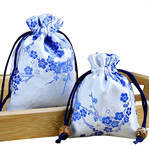 Snadulor 20 Pcs 3.1x3.9 inch Silk Drawstring Bag,Chinese Silk Brocade Embroidered Drawstring Jewelry Pouch Bag Candy Sachet Wallet Jewelry Bag for Wedding,White