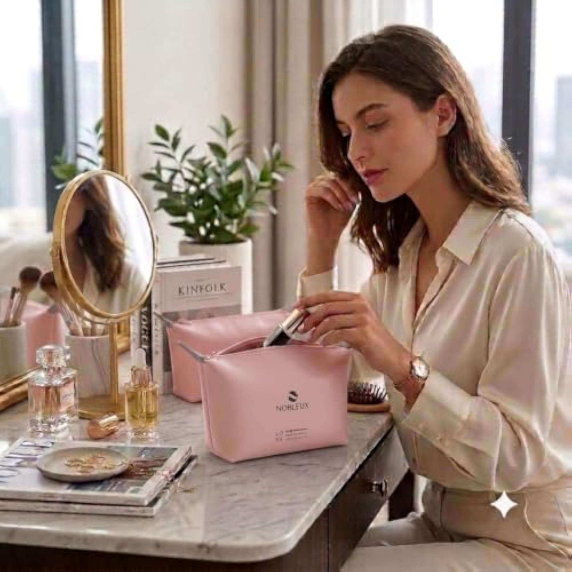 Women's Large Capacity Waterproof PU Leather Makeup Pouch