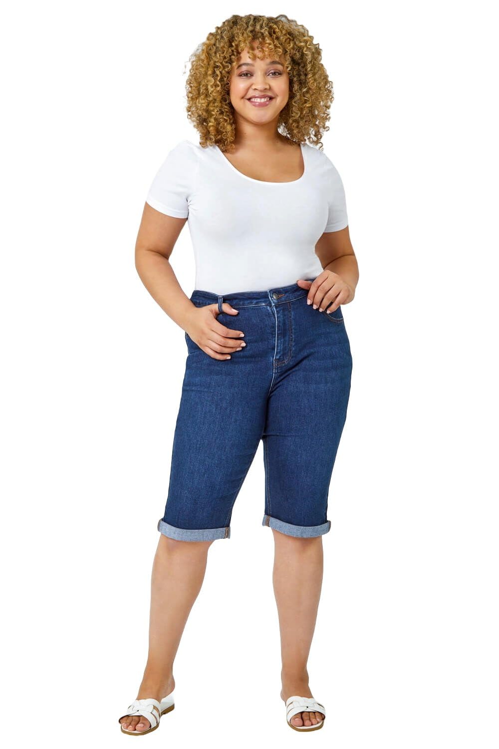 Roman Women's Curve Stretch Knee Length Denim Shorts in Indigo | Size: 30-32