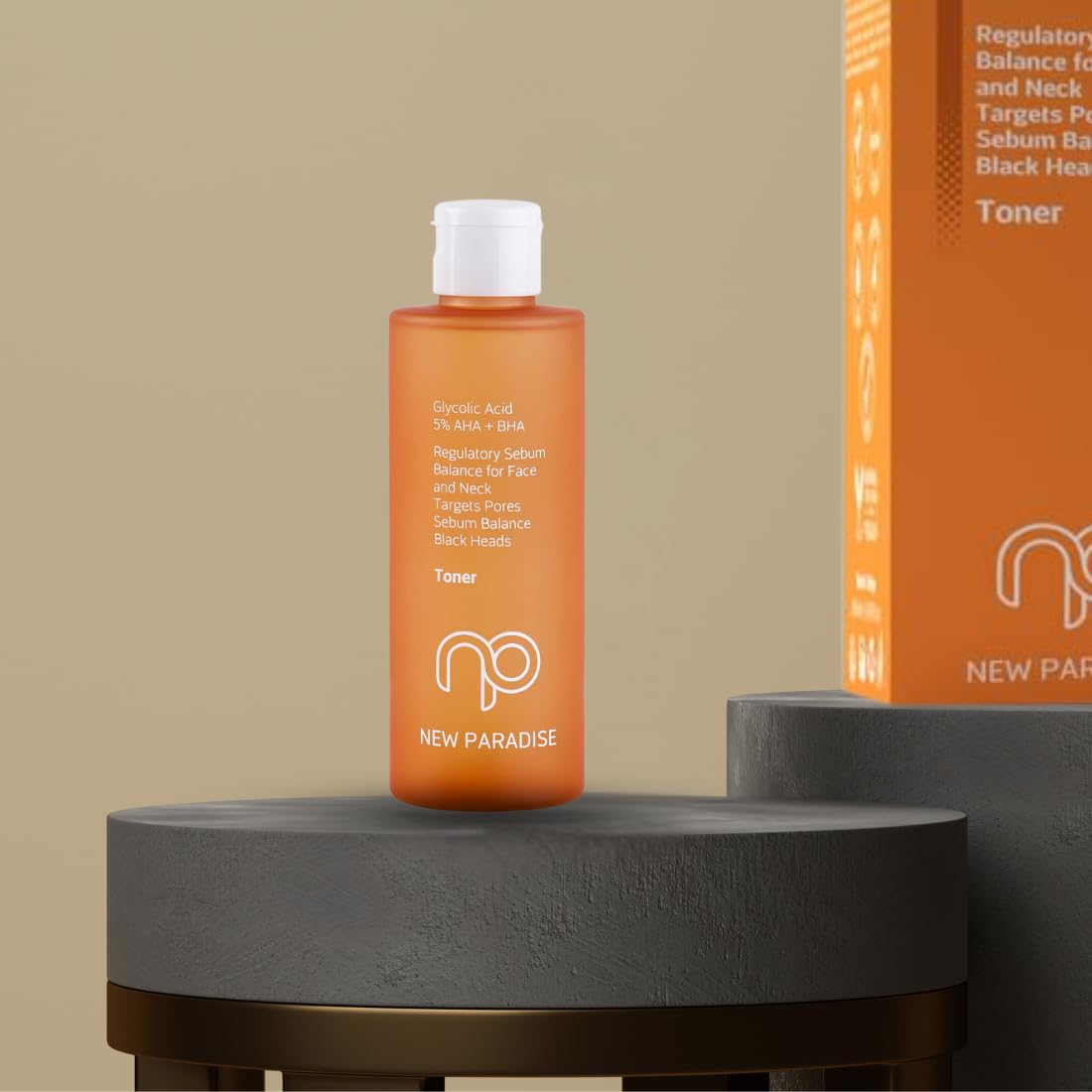 New Paradise Gözenek Sıkılaştırıcı Siyah Nokta Karşıtı Sebum Dengeleyici Akne Karşıtı Tonik 200 ml