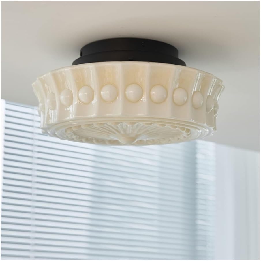Plafonnier vintage blanc opale anti-éblouissement pour éclairer efficacement les pièces sombres