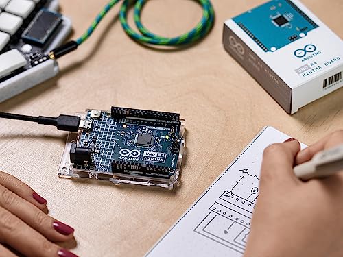 Arduino UNO R4 Minima avec microcontrôleur Arm Cortex-M4 haute performance