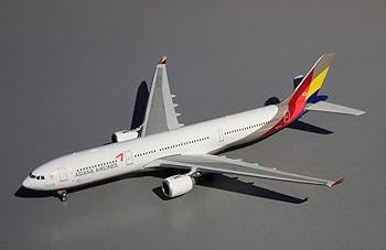 Amazon.co.jp: アシアナ航空 A330-300 HL7736 : おもちゃ