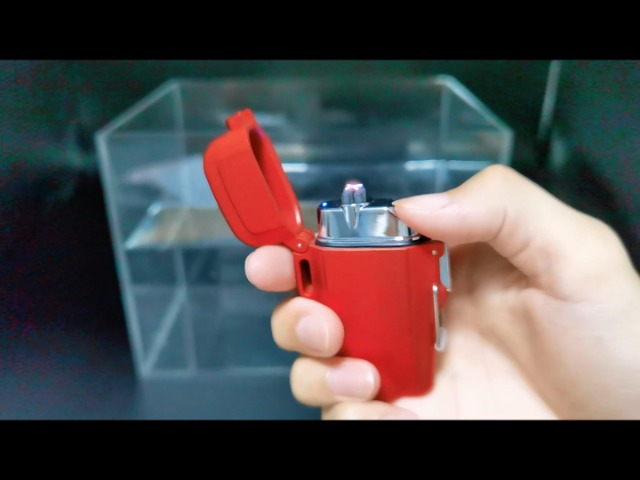 【値下げ】懐中電灯 (ライター機能 , 高電圧電気アーク式ライター) 防犯グッズ 楽天市場】懐中電灯付きライターの通販