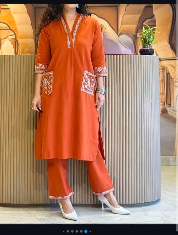 Image of Womens Cotton Slub 3 /4 Sleeves V Neck Co-Ord Set Featuring Floral Print Design On The Hem of The Sleeves and On The Pockets 2 Piece Ethnic Wear