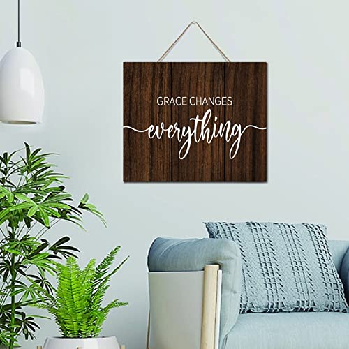 Décoration murale vintage en bois pour créer un salon chaleureux au quotidien