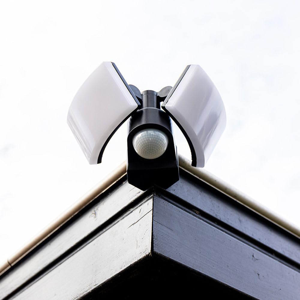 HOFTRONIC - LED Strahler mit Bewegungsmelder Außen - Luton - Inkl. Dämmerungssensor - IP65 wasserdicht - Schwenkbar - 3300 Lumen - 3000K warmweiß - 40W - Schwarz - Scheinwerfer - 5 Jahre Garantie
