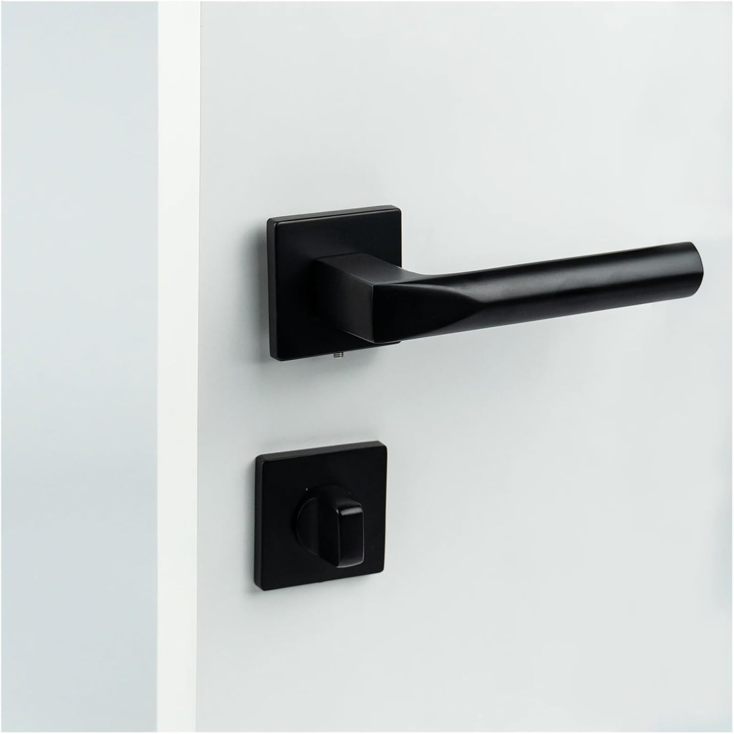 NF2173 Minimalist Elegant zinc Alloy Door Mute Handle Lock Set Matte Black Anti-Corrosion Wood Room(Chrome)