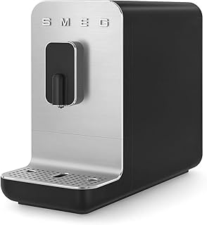 Smeg BCC01BLMEU Machine à café compacte Noir