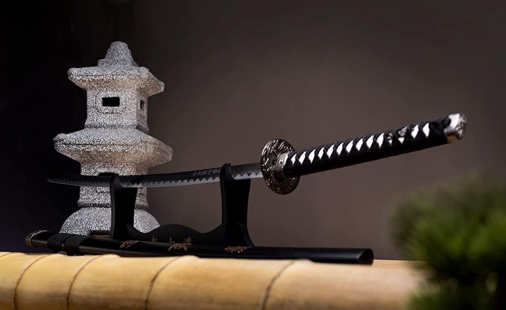 57 SPECIAL REPLICAS Accesorio - Gran dragón japonés con Vaina y Soporte de 103 cm SW-319