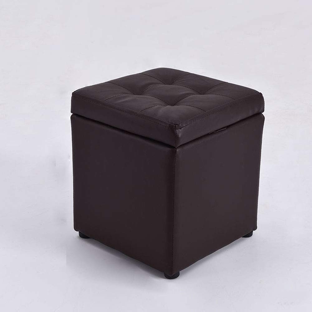 Pouf carré moderne pour optimiser l'espace lecture dans votre salon