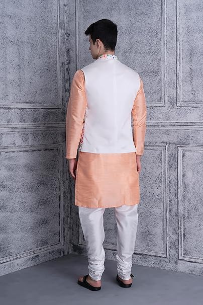 Image of Uri and MacKenzie Men's Silk Blend Kurta Pyjama with Stylish Embroidered Ethnic Jacket