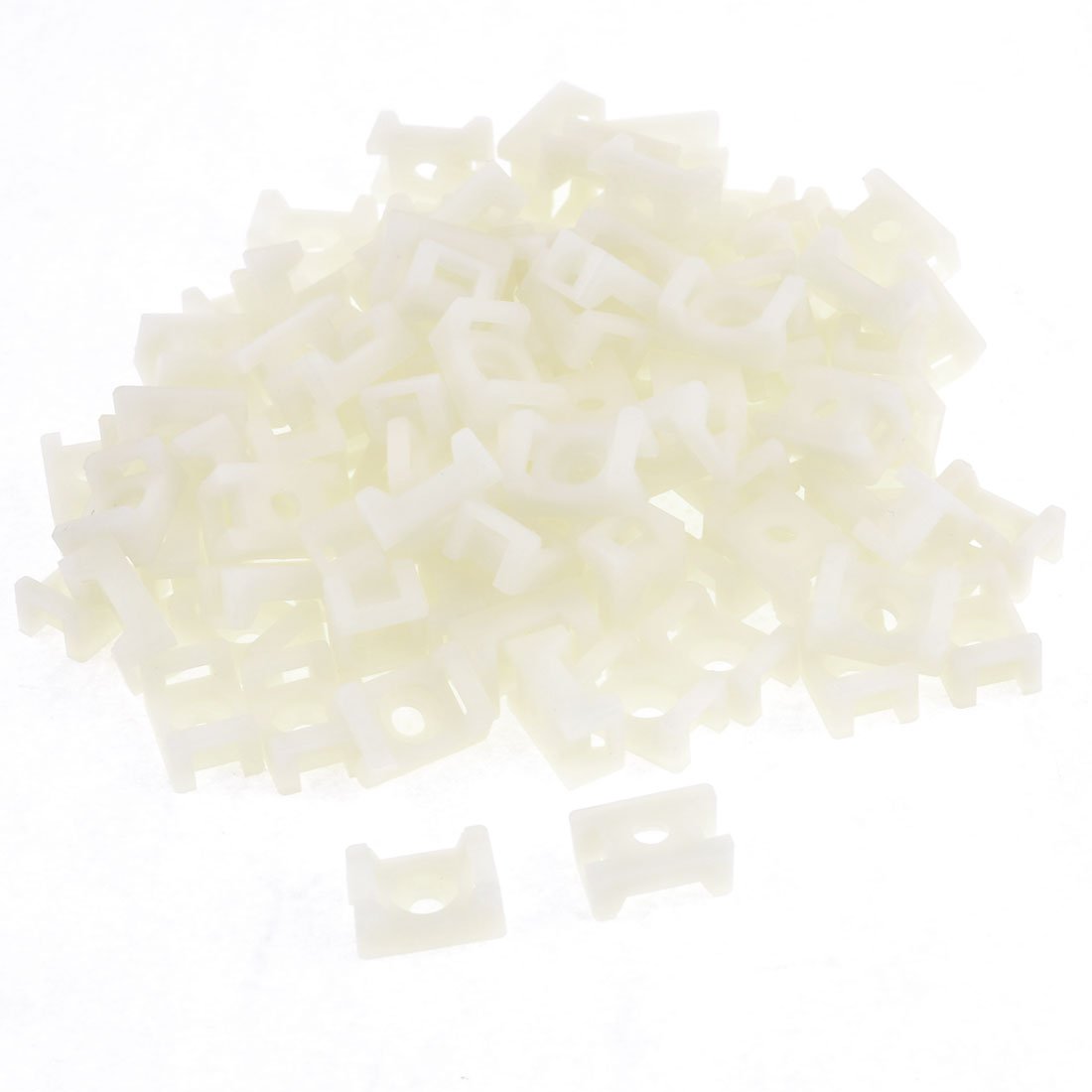 ZHuidjoPlastic Buddle Cable Tie Mount Saddle 5mm Wire 100pcs (SN: ed9 540 558 3dc 89a)