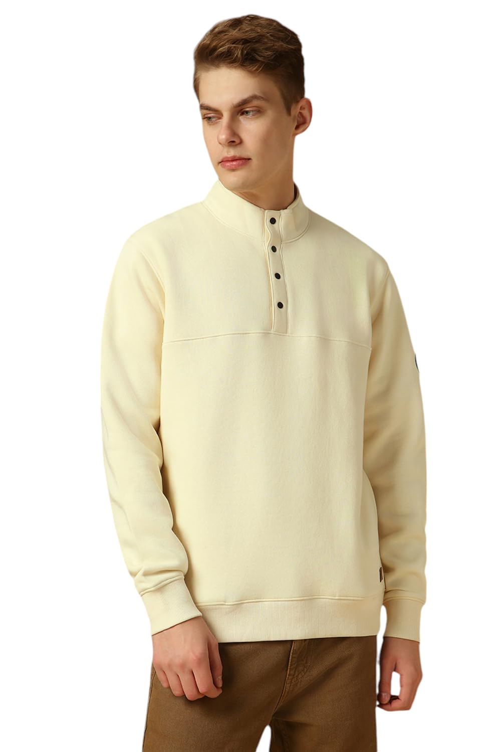 Dennis Lingo Men Off White Solid Relaxed Fit Full Sleeve Mock Collar Sweatshirt in white