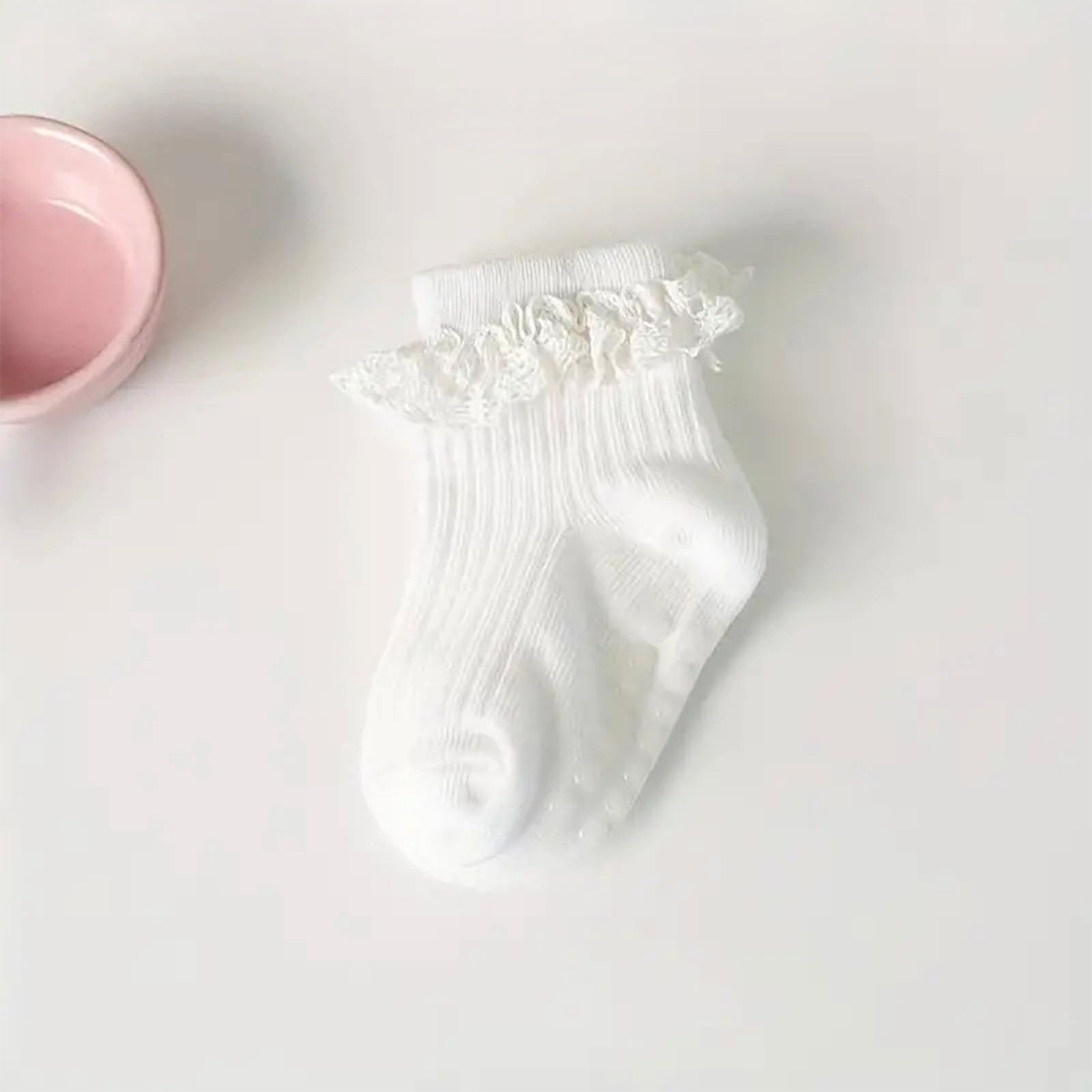 AQOKKA Calcetines para bebé niña con agarre antideslizante, bonitos volantes al tobillo, de algodón suave, calcetines para recién nacidos