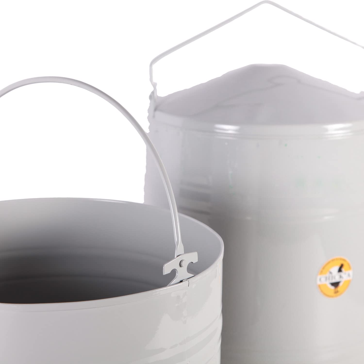 Bebedero de metal gris, 20 l