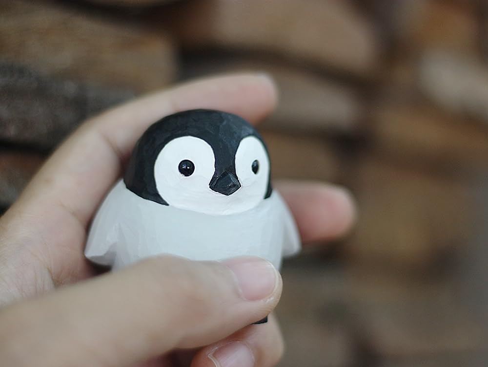 Amazon.co.jp: TALKLEK 手彫りの木製ペンギンの置物 かわいい皇帝