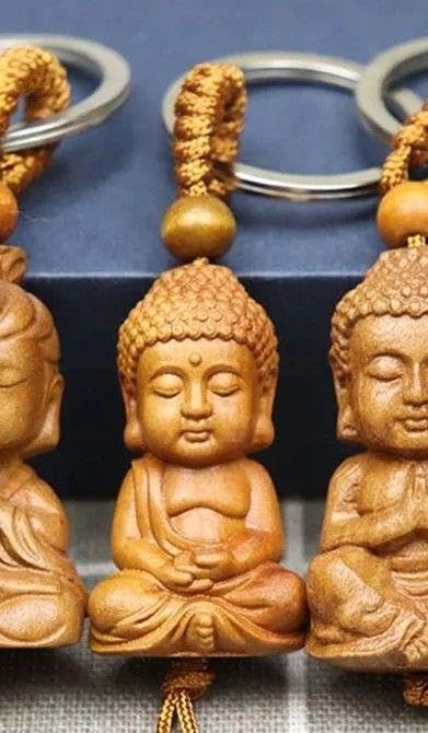 Amazon｜木彫り ミニ大仏くん キーホルダー 手彫り 坐像（ざぞう