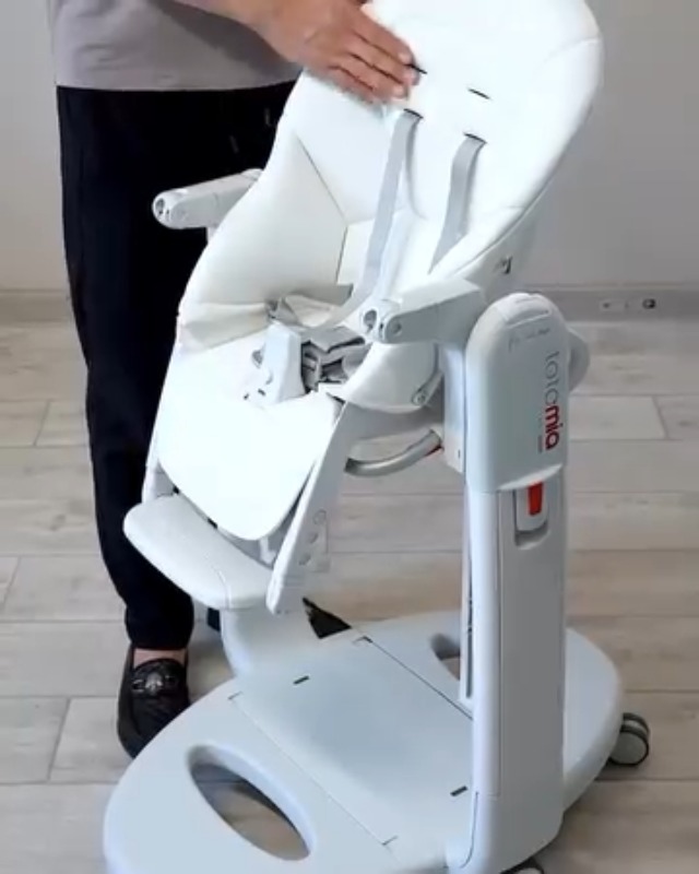 Watch Peg Perego Siesta Folding High Chair Recliner Height Adjustable Made in Italy Ice Grey on Amazon Live