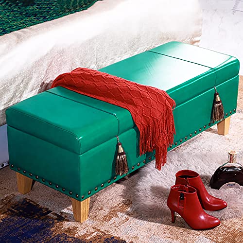Pouf moderne avec coffre pour optimiser le rangement du salon encombré