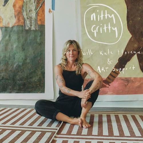 KATE FLORENCE &mdash; The Host in the Hot Seat (Q&A with Sophia D&rsquo;Urso)