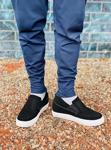Image of CALTO Men's Invisible Height Increasing Elevator Shoes - Black Leather Slip-on Lightweight Casual Loafers - 3 Inches Taller - G63890 - Size 8.5 D(M) US