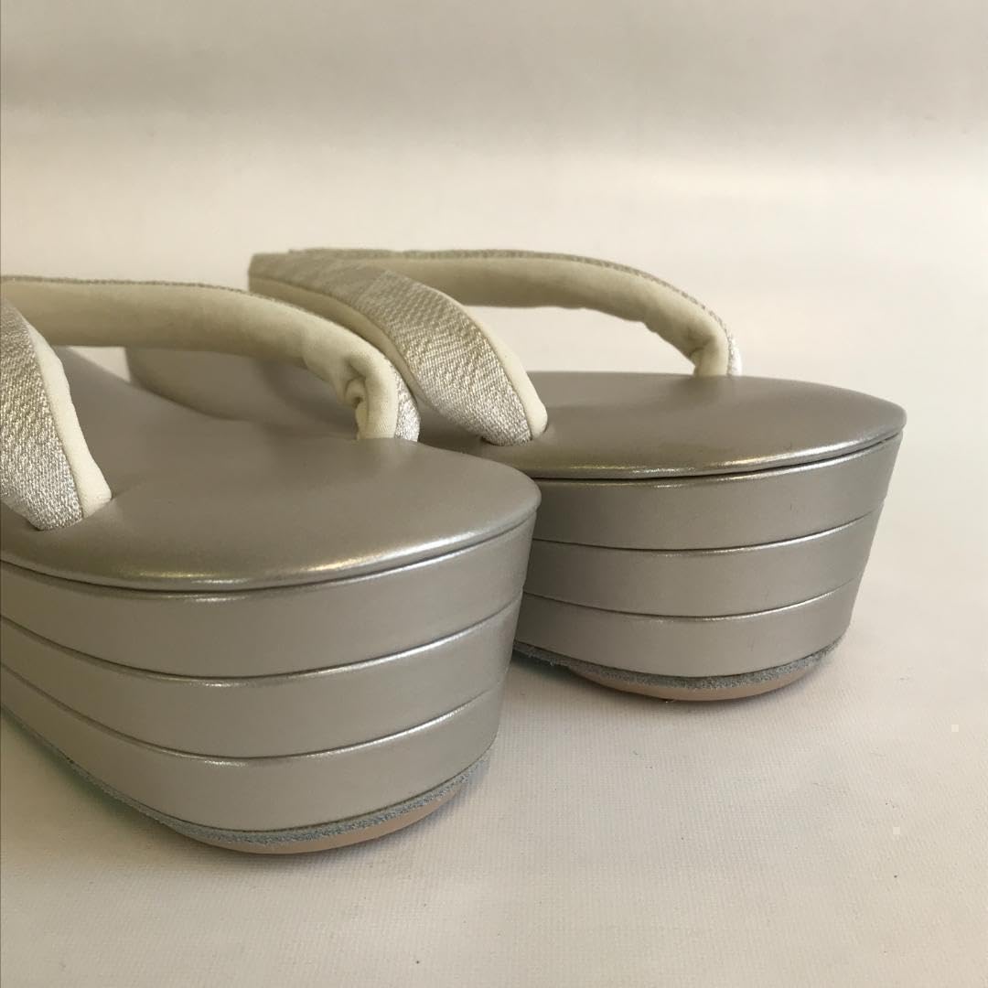 SONEX ソネックス VLW35 ホワイト 8枚 吸音材 SONEX ( ソネックス ) VLW35 8枚 61cm x 122cm 吸音材 送料無料