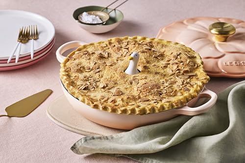 Image of Le Creuset Stoneware Duck Pie Vent, 3 inch, White