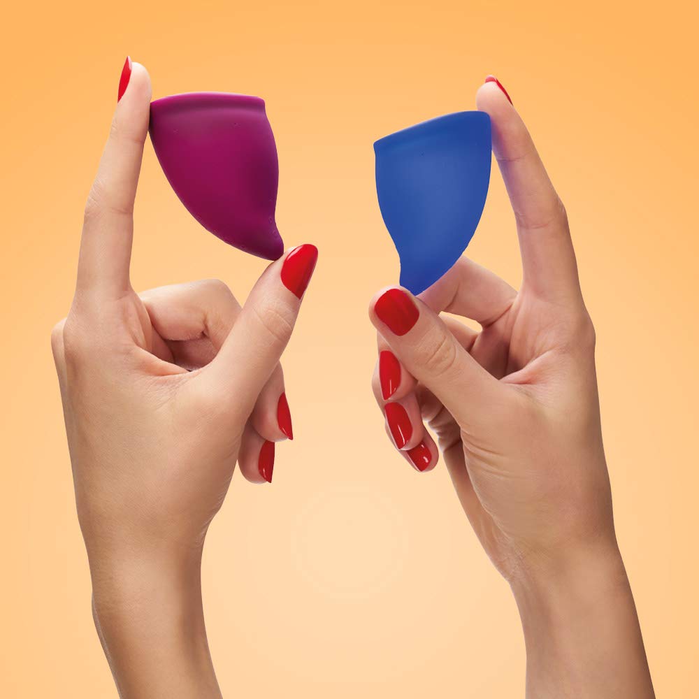 Fun Factory FUN CUP SIZE B - Deux grandes coupes menstruelles, en silicone, avec une pochette (Violet/Bleu)