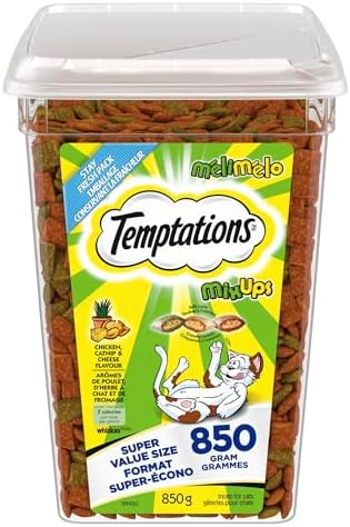 TEMPTATIONS Mix-Ups Adult Cat Treats Chicken, Catnip & Cheese Flavour, 850g Tub