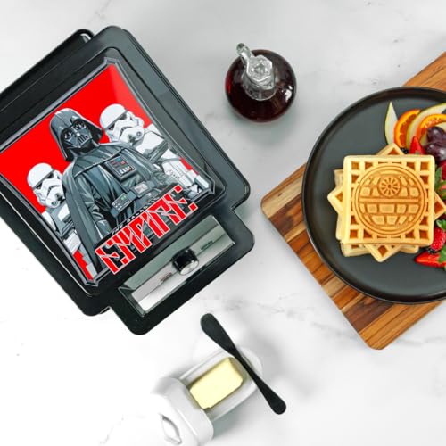 Uncanny Brands Star Wars Darth Vader Storm Trooper Deluxe Waffler