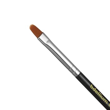 Bdellium Tools Professional Makeup Brush - Maestro Series 540 Precision Liner - With Soft Synthetic Fibers, For Precise Lip Definition (Black, 1pc)
