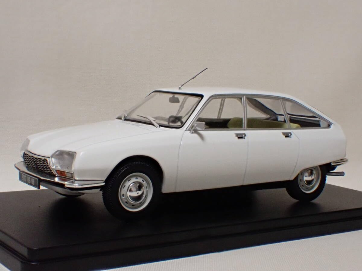 1/24 シトロエン GS ブレーク クラブ 1971 (レッド) 1/24 シトロエン GS ブレーク クラブ 1971 (レッド) Amazon.co