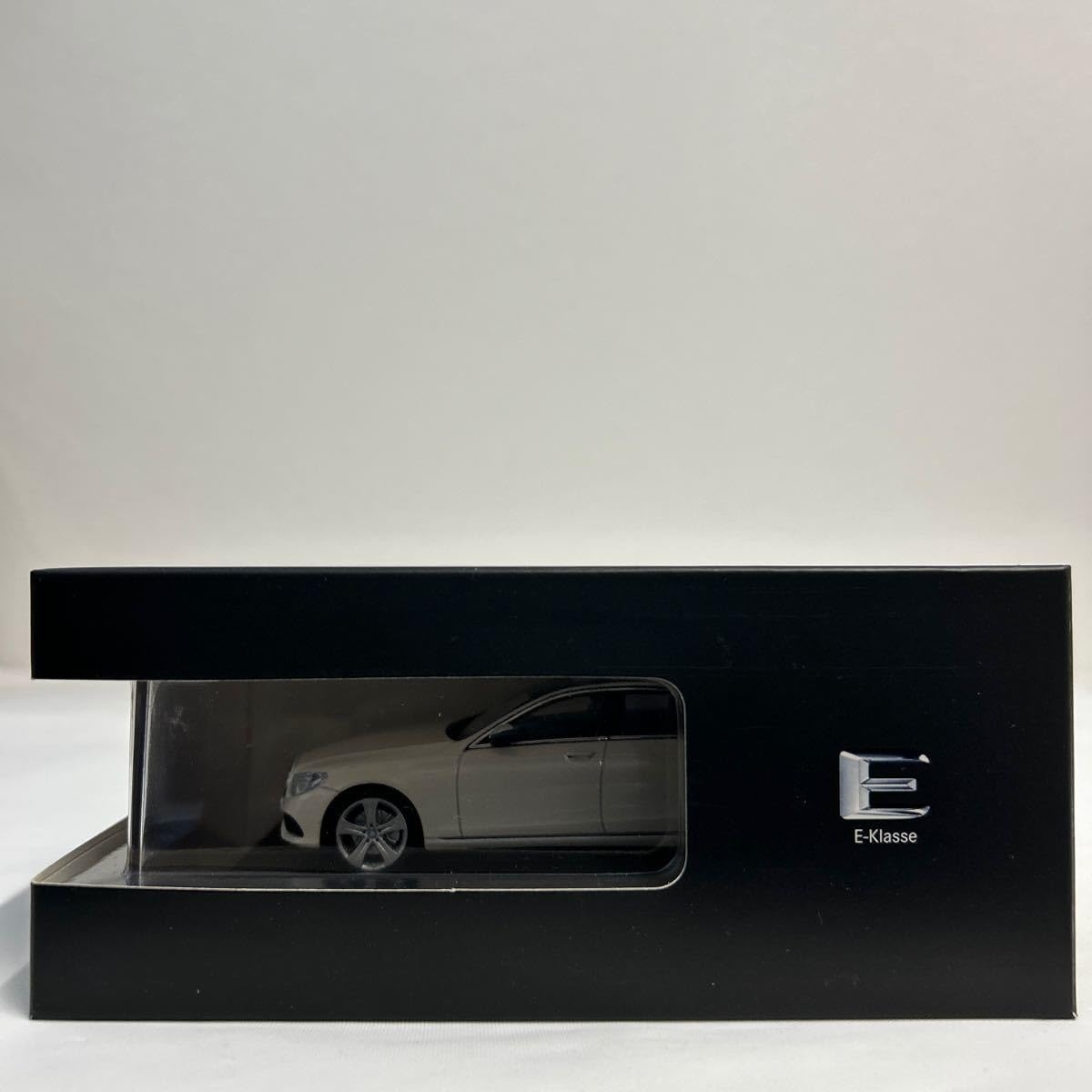 Amazon | Mercedes Benz ディーラー特注 KYOSHO 1/43 E-Class W213
