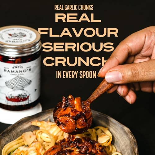 Image of RAMANO'S Garlic Crunch Chilli Crisp Oil 120Gms, Extra Crispy Garlic, Onion Bits, Sichuan Peppercorns with 5 Hand-Picked Chillies, Savoury Spicy Topping for Rice, Noodles, Eggs, Pizza and Ramen
