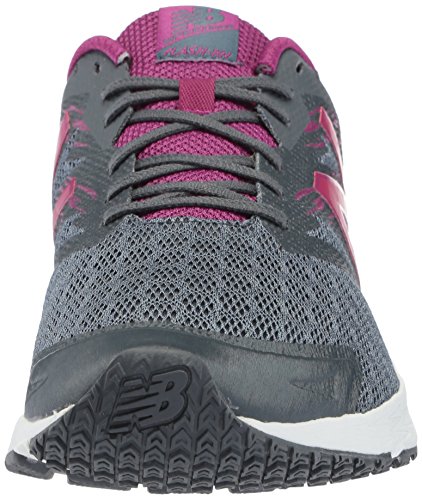 new balance flash trainers