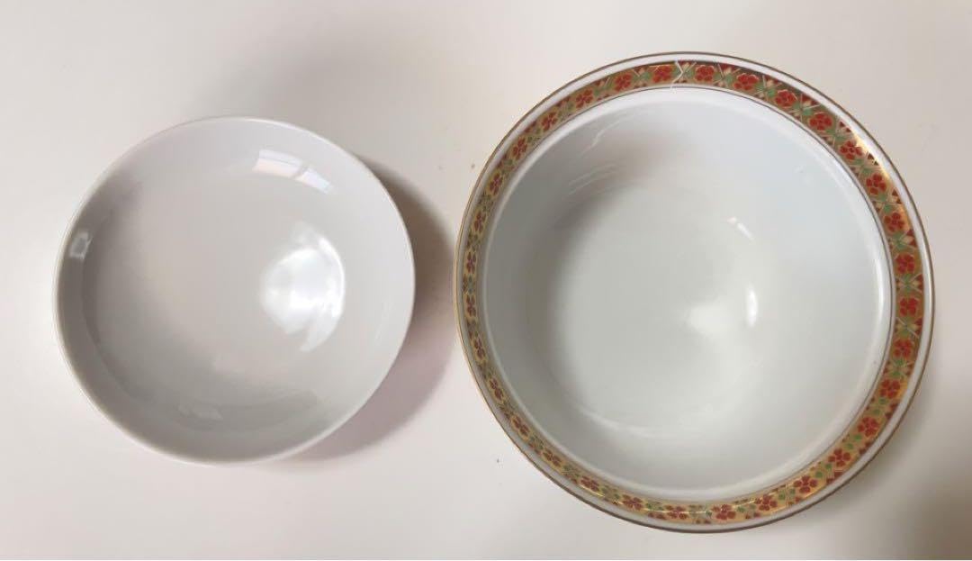 庫山窯 『献上手金彩』御碗揃 蓋付5客 小丼 どんぶり 【廃盤品】✨希少✨ Amazon.co.jp: 保管品前畑陶器庫山窯献上手金彩蓋付丼ぶり5客セット