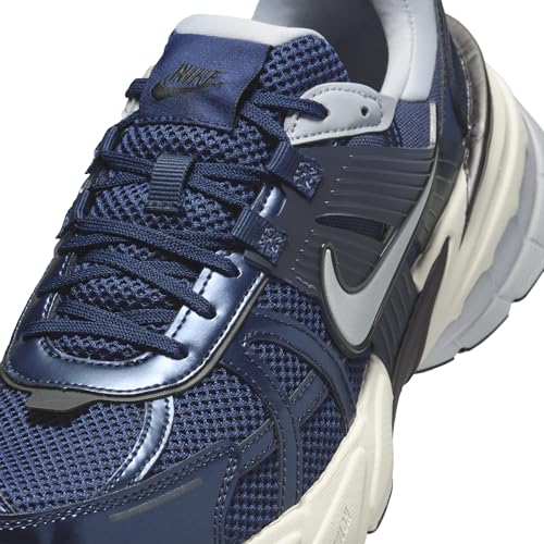 Image of Nike Mens V2K Run V2K Running Shoe
