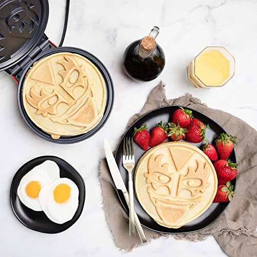 Image of Uncanny Brands KISS Demon Waffle Maker- You Wanted The Best Kiss Army Waffle
