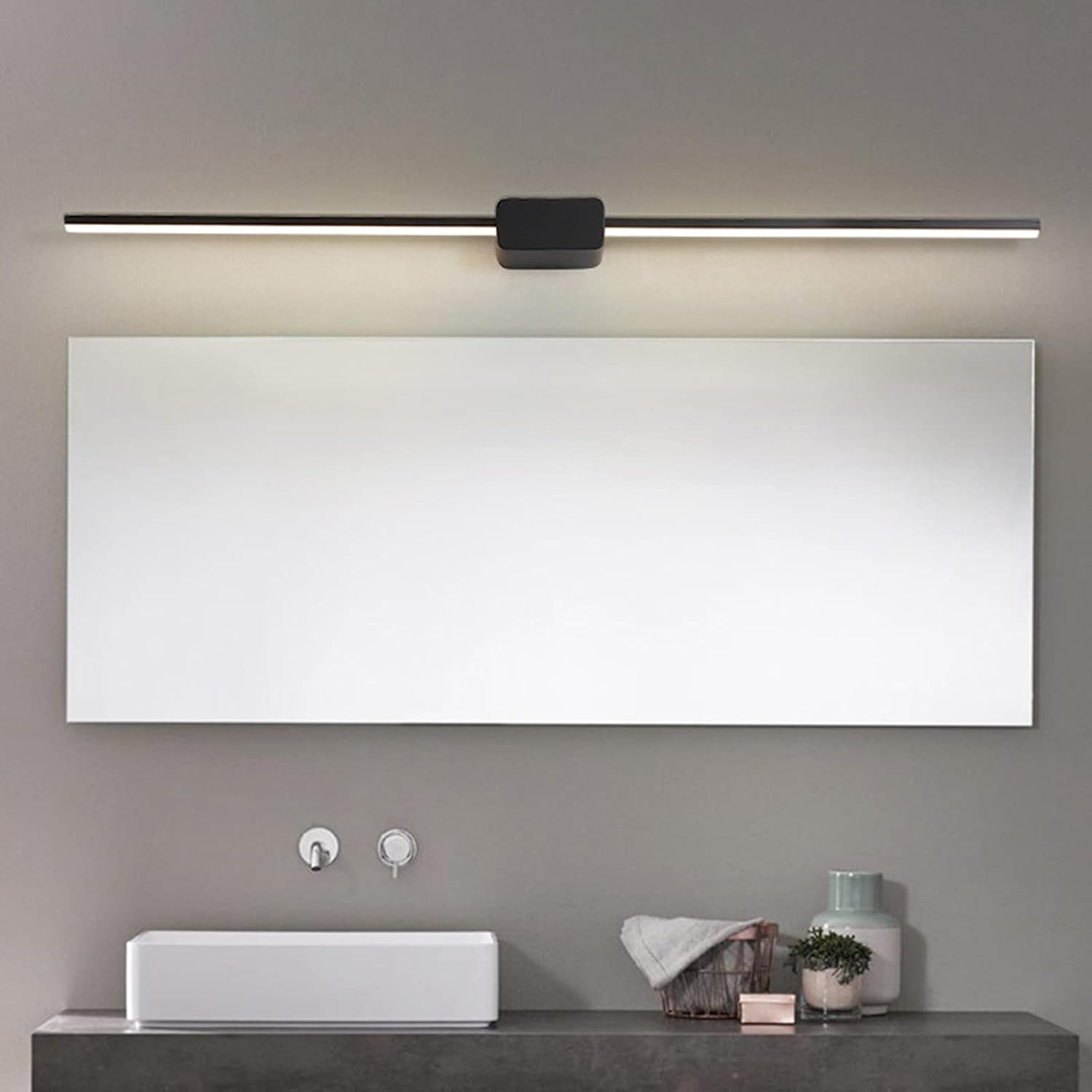 ヒロ画廊 絵画 今野尚行 油彩 F8「HIDE－SEEK みみ」2009年作