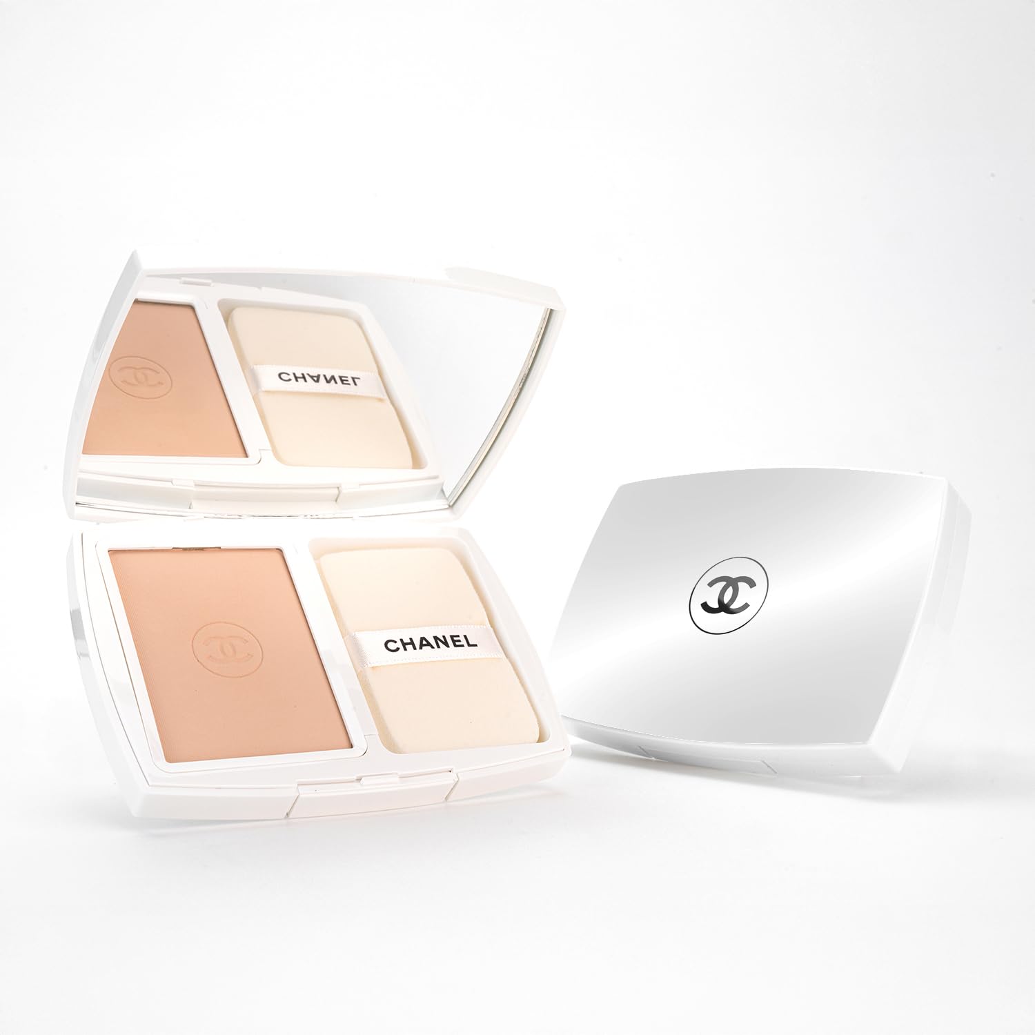 Amazon | 【国内正規品】CHANEL シャネル エクラ プルミエ コンパクト 