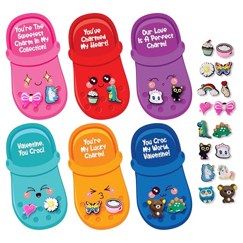 Cartes de Saint-Valentin pour classe avec breloques de chaussures pour enfants