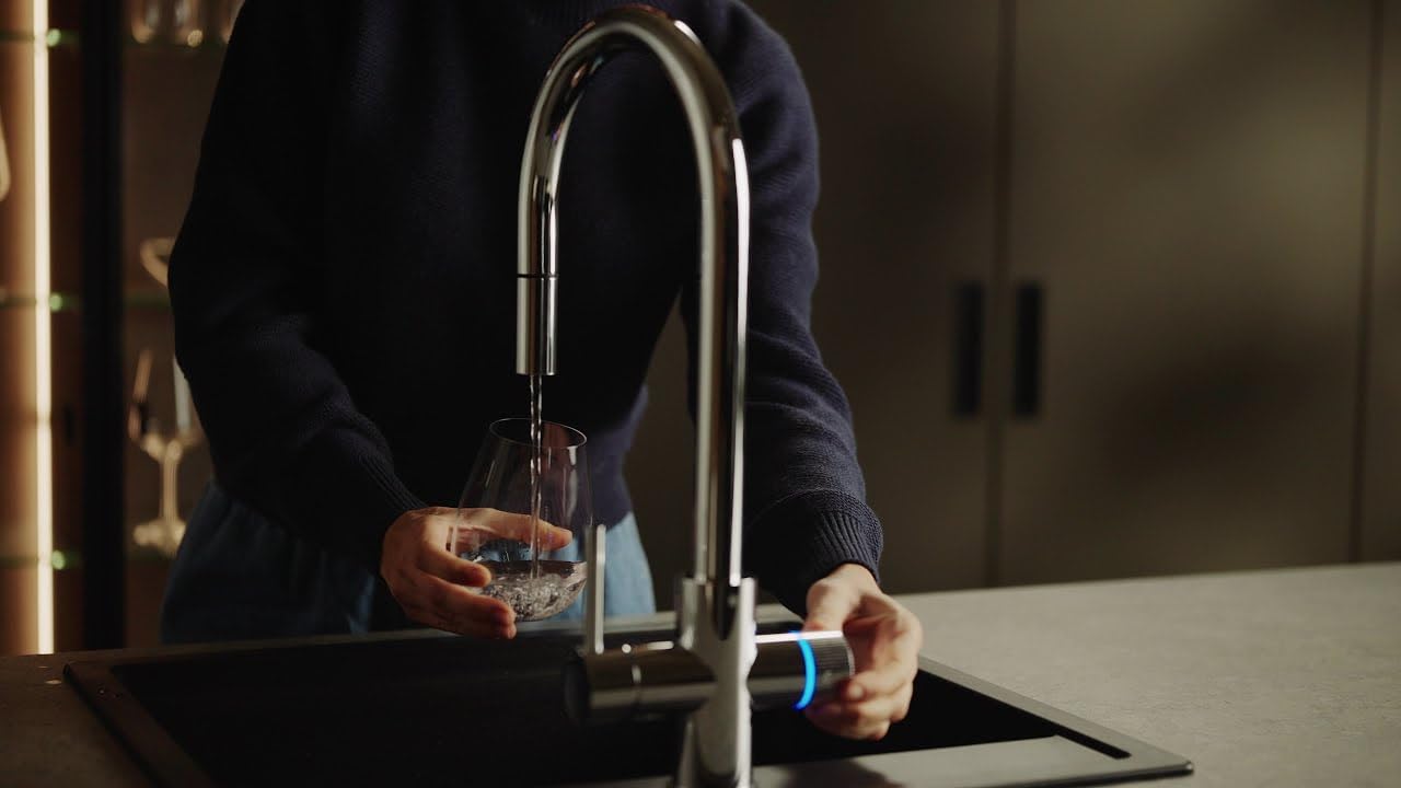 Roca Aquafy A5A8D3GC00 Grifo con Filtro de Agua – Protege a tu familia con agua limpia sin botellas – Sistema de filtración para cocina, mejor sabor y menos impurezas
