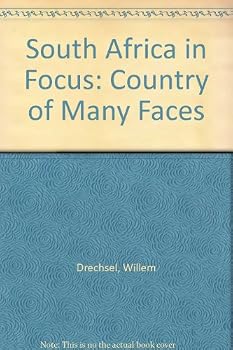 Paperback South Africa in Focus: Country of Many Faces Book