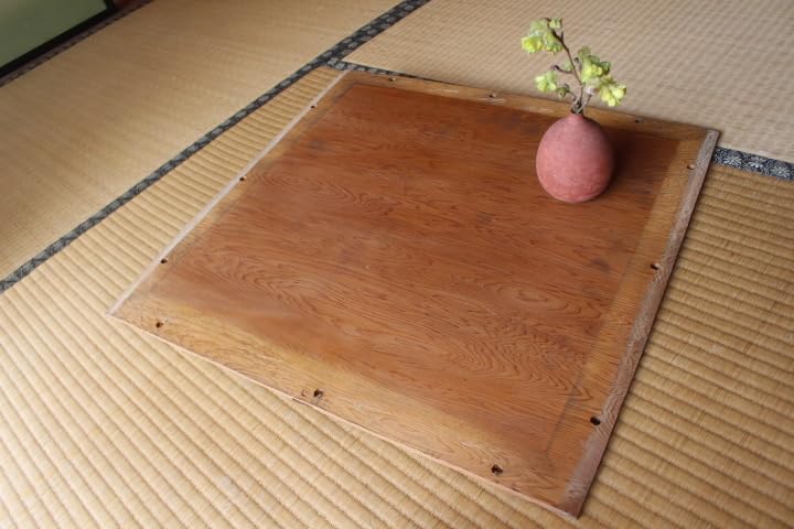 Amazon.co.jp: 屋久杉?材の時代敷板鶉杢格天井板52×54cm笹杢古材