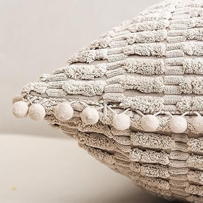 ZWJD 2er Set Khaki Kissenbezug 40x40 Kordsamt Sofakissen Weiche Kissenhülle Boho Kissenbezüge Dekokissen Moderne Kissen Deko für Couch Schlafzimmer Zuhause Auto Dekor Zierkissenbezüge Khaki – Bild 3