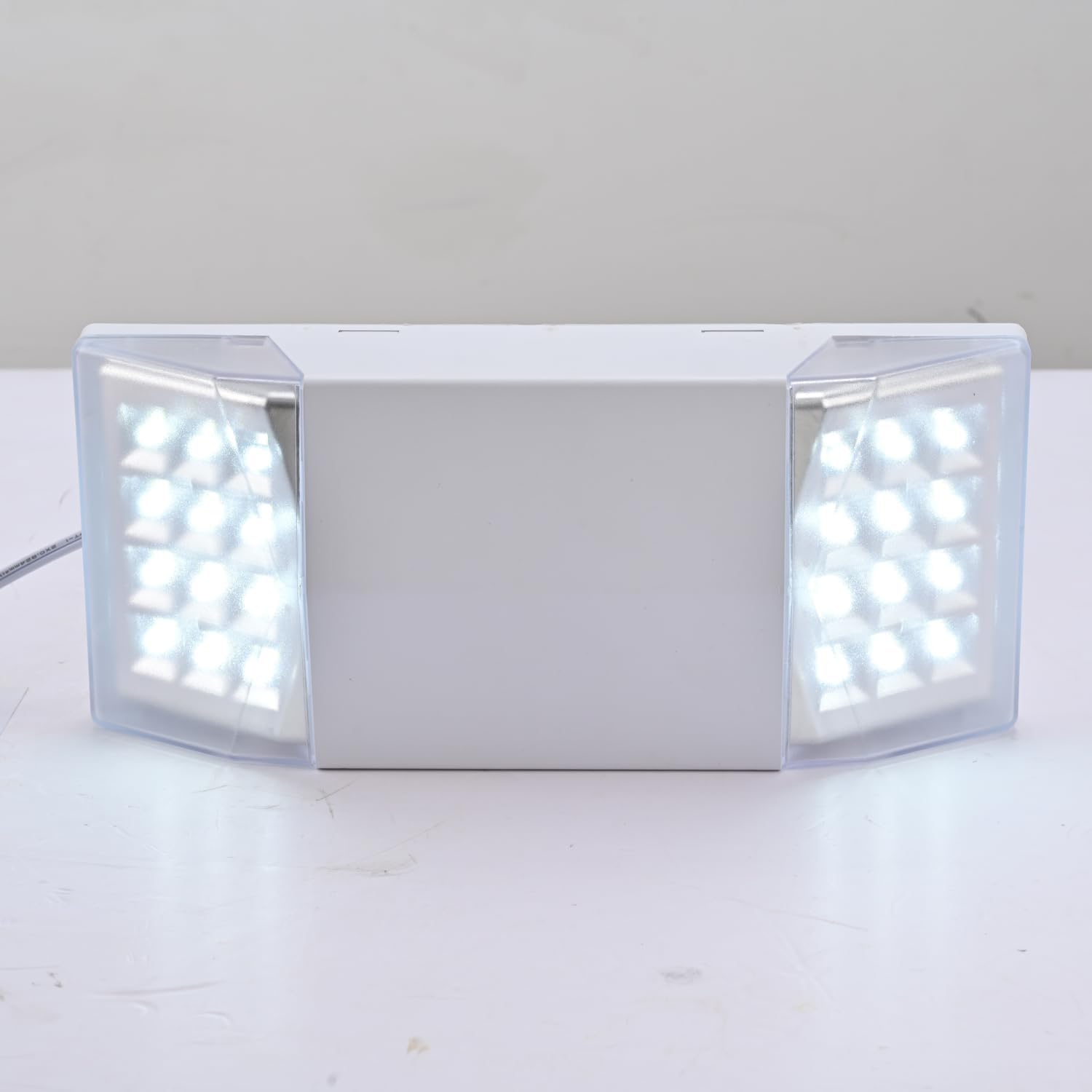 Plug Emergency Lights for Business Home Power Failure Outage 4Hours 300lm LED Exit Lighting Fixtures with Battery Backup AC85-277V - Image 8