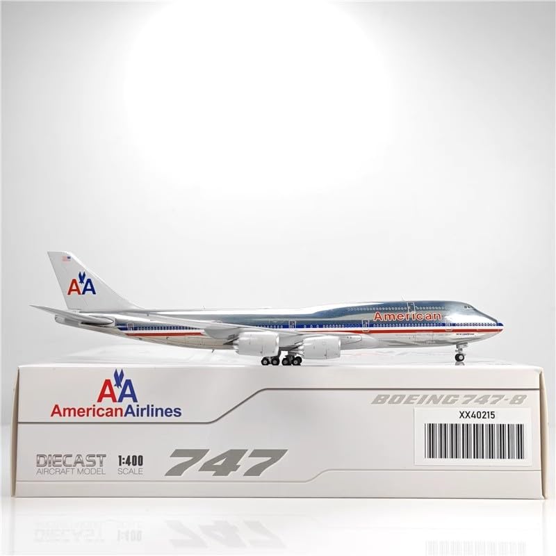 Amazon | JC wings XX40215 1:400 American Airlines B747-8